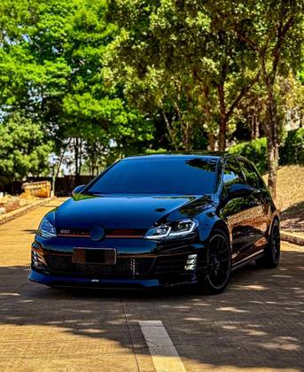 VOLKSWAGEN GOLF 2.0 TSI GTI 16V TURBO GASOLINA 4P AUTOMÁTICO
